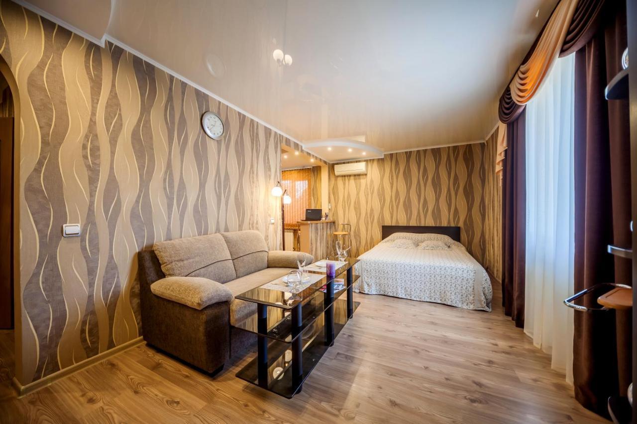 Apartment Lux Homel Buitenkant foto